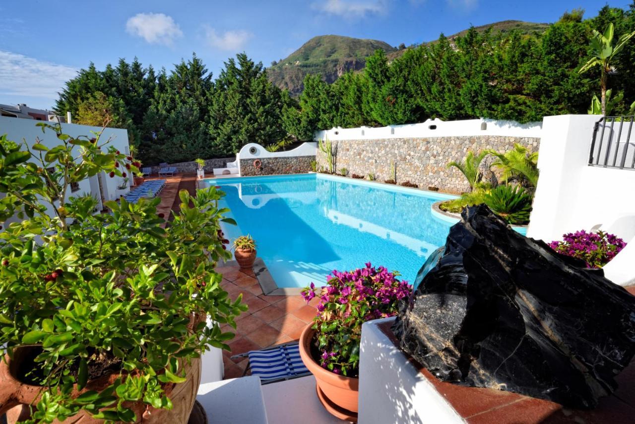 Pietra Pomice Hotel Липари Экстерьер фото